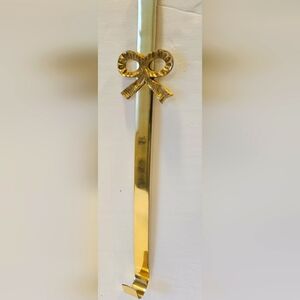 Vintage Gold Toned Bow Wreath Door Hanger Christmas Themed Retro Decor M…